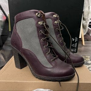 Gently used Timberland Heel Boots